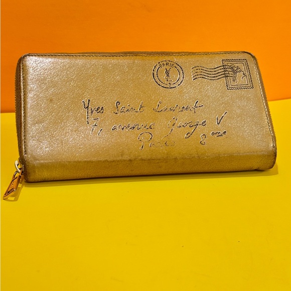 Yves Saint Laurent Gold Embossed zipper wallet - Picture 14 of 16